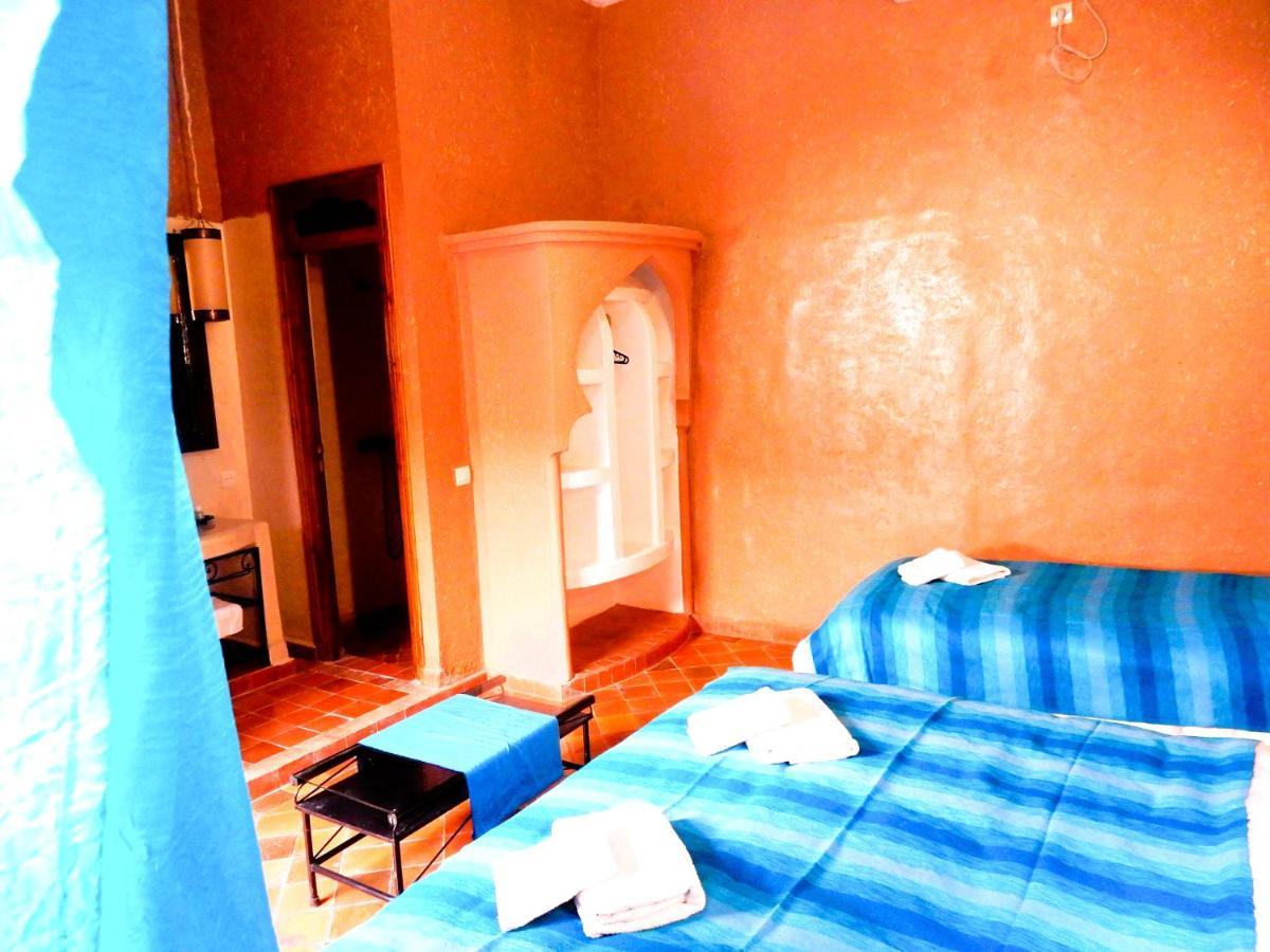 Riad Tazawa Ibrahene Luaran gambar